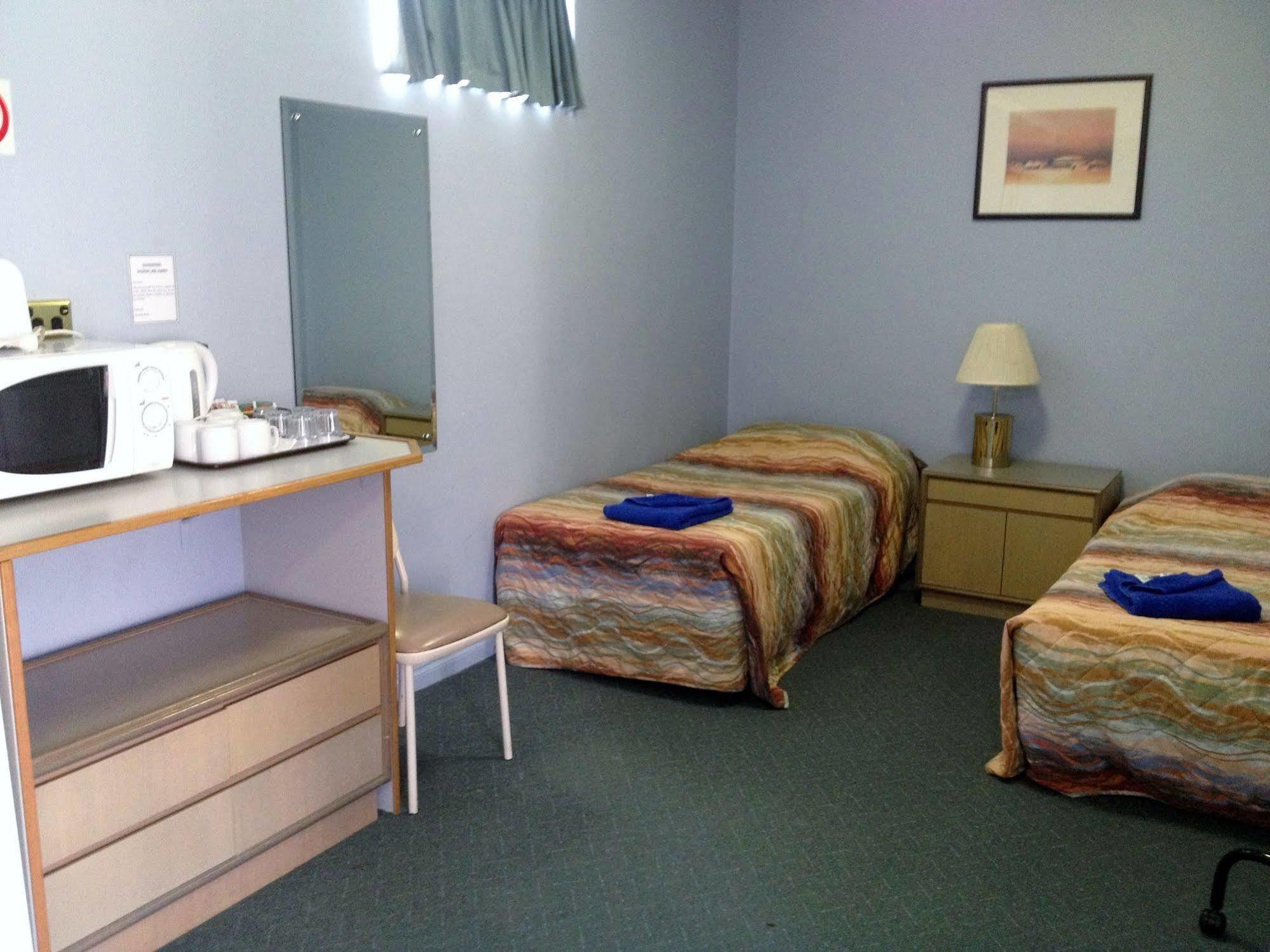 City West Motel Adelaide Dış mekan fotoğraf